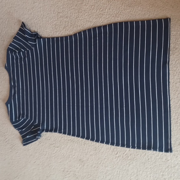 Old Navy Striped Short Sleeve Dress - Picture 9 of 10